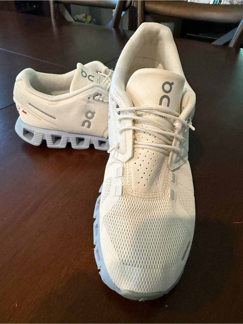 On Cloud Lightweight Women's Running Shoes in White